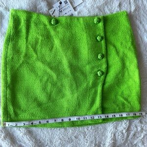 ZARA BRIGHT NEON GREEN WITH BUTTON